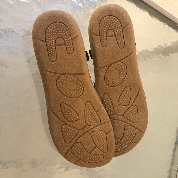 Socofy Black Suede Sandals w/ gold hardware - Picture 4 of 10